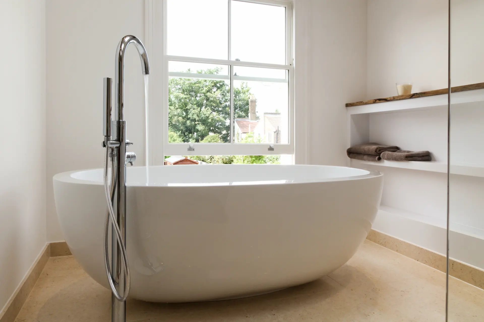 luxury bathroom fitters london